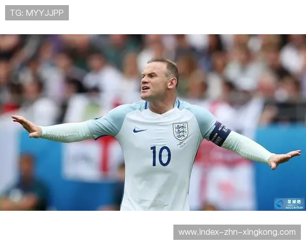 足球中场组织如大师：掌控全局的艺术与智慧